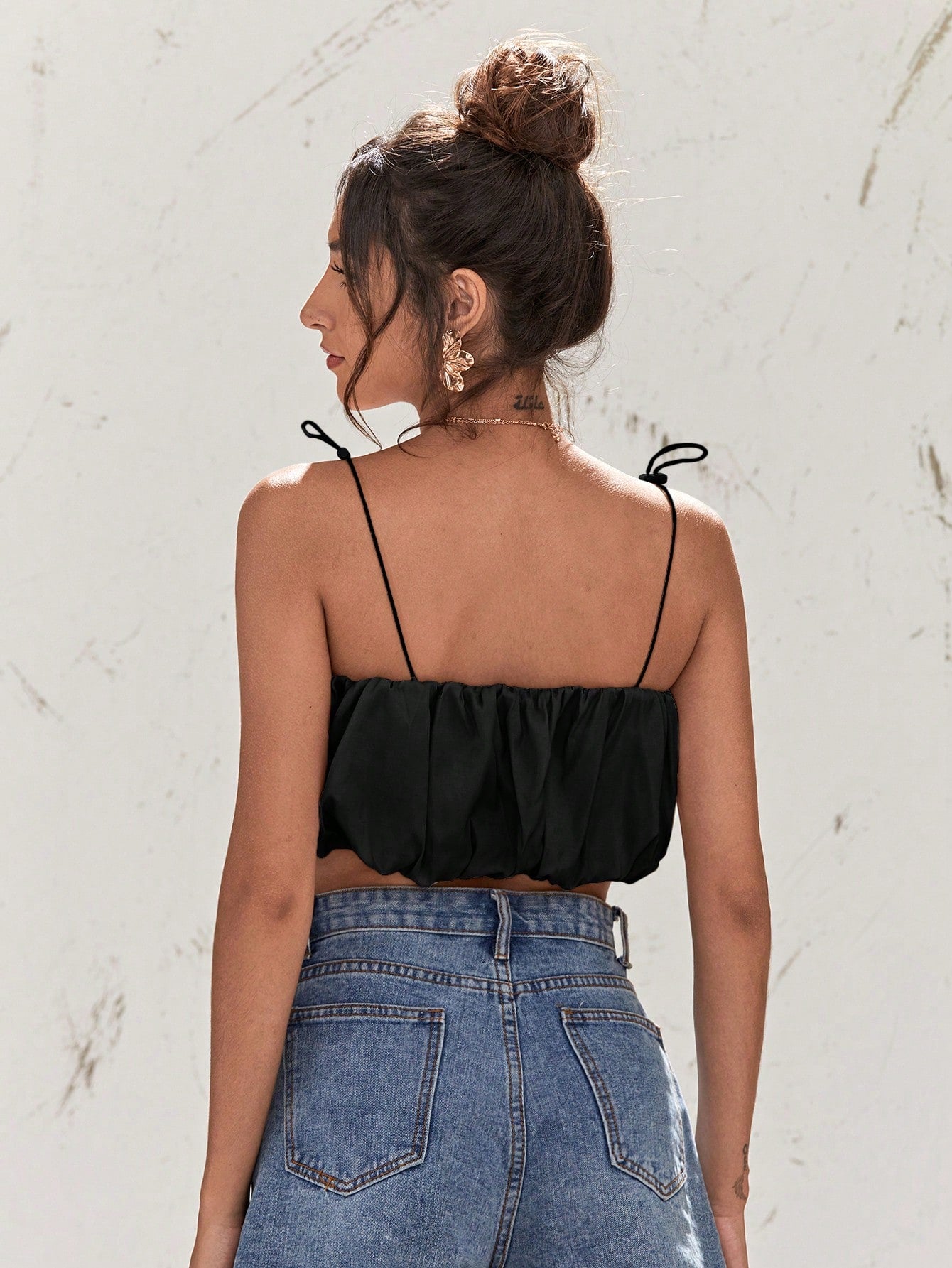 Top Cropped Adjustable